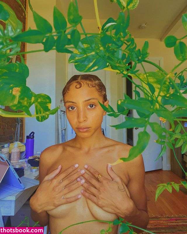 Anastasia Lovera Photo #8