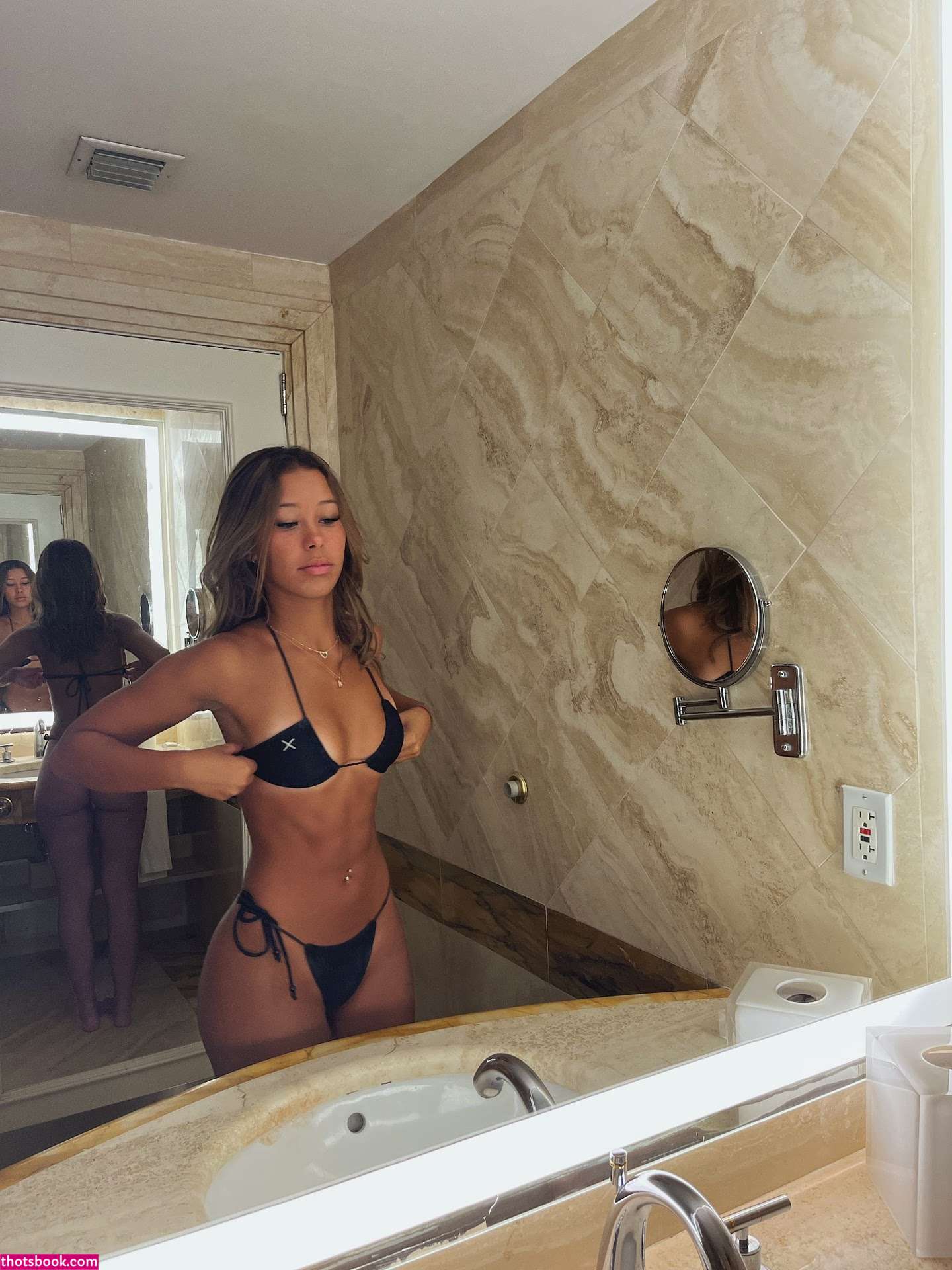 Jailyn Como Photo #34