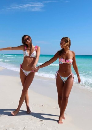 Jailyn Como Photo #49