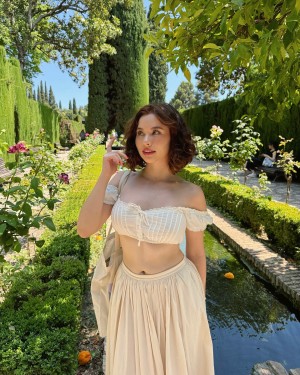 Maria Reus Huang Photo #34