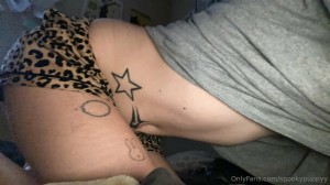 spookypuppyy Photo #33