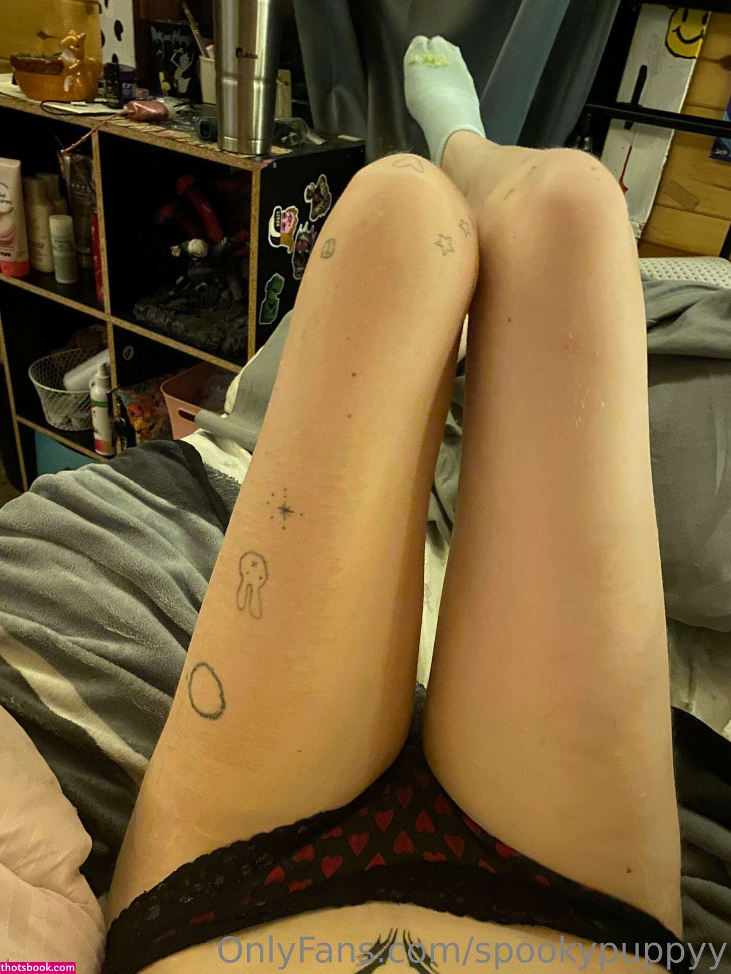 spookypuppyy Photo #39