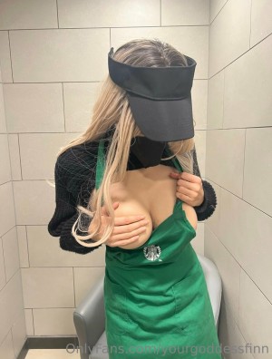 yourgoddessfinn Photo #11