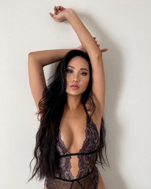 belnotbella Photo #34