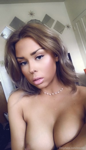 Annalise Mishler Photo #10