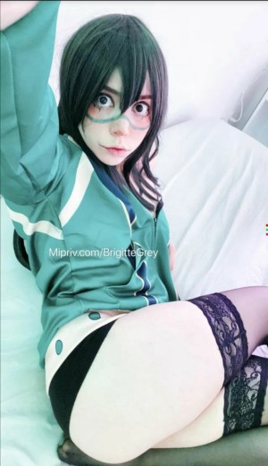 Brigitte Grey Photo #1