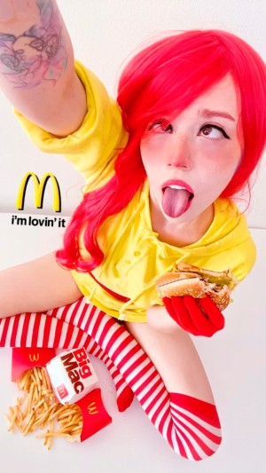 Brigitte Grey Photo #7