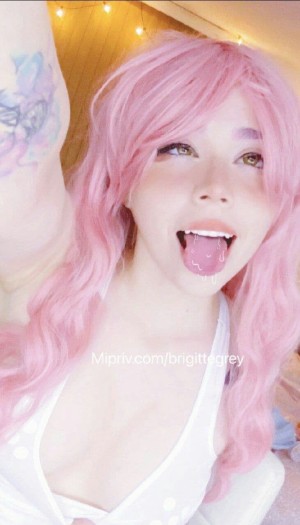 Brigitte Grey Photo #19