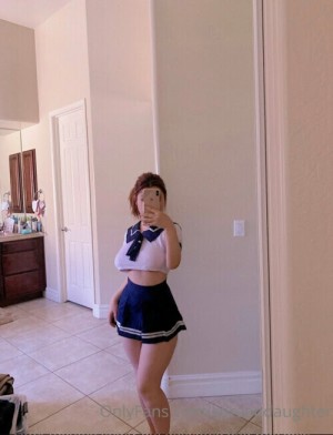 Koreandaughter Photo #1