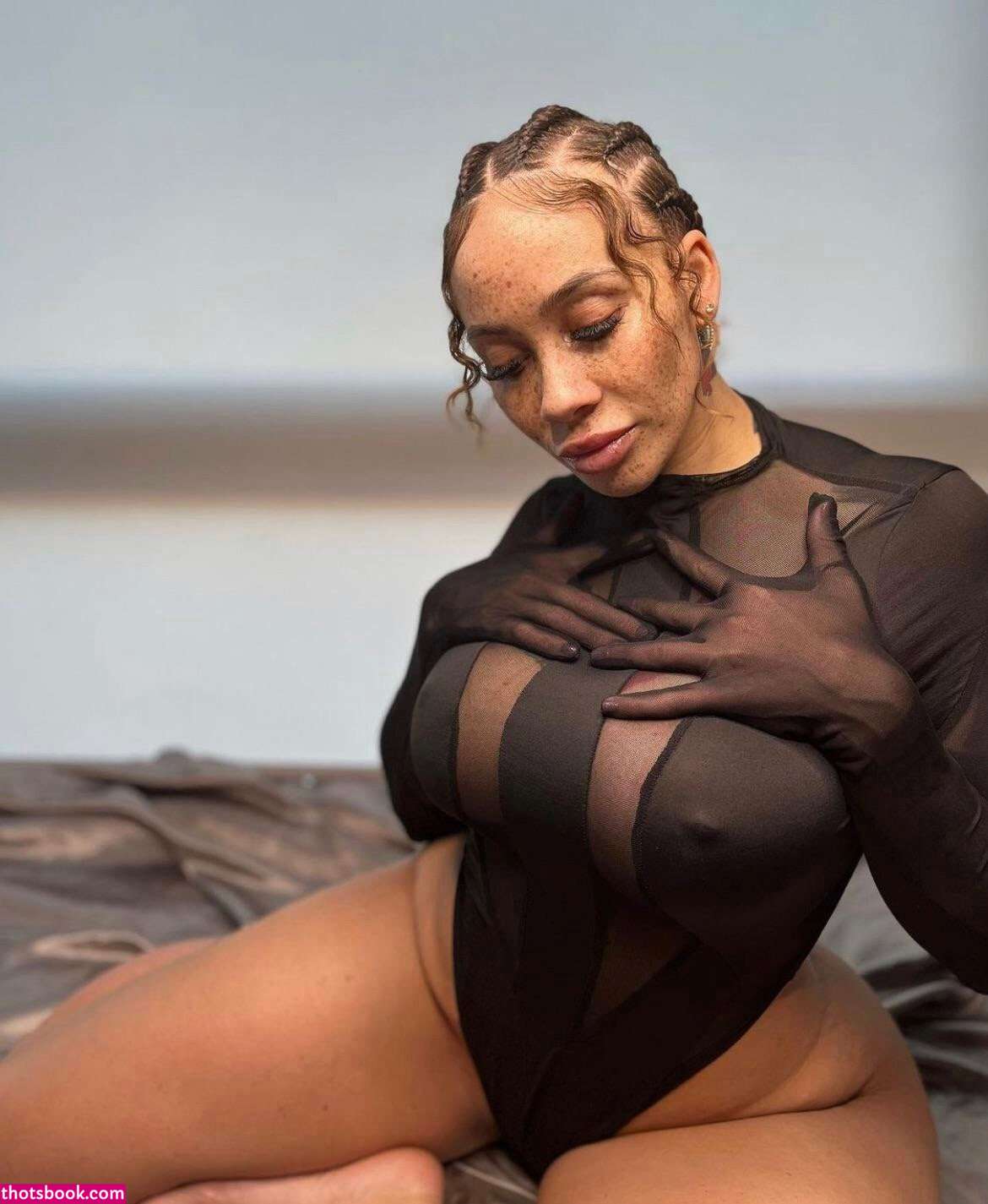 meganxdenise Photo #3