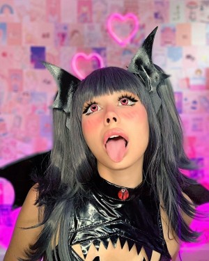 Nikki Barlowe Post #4