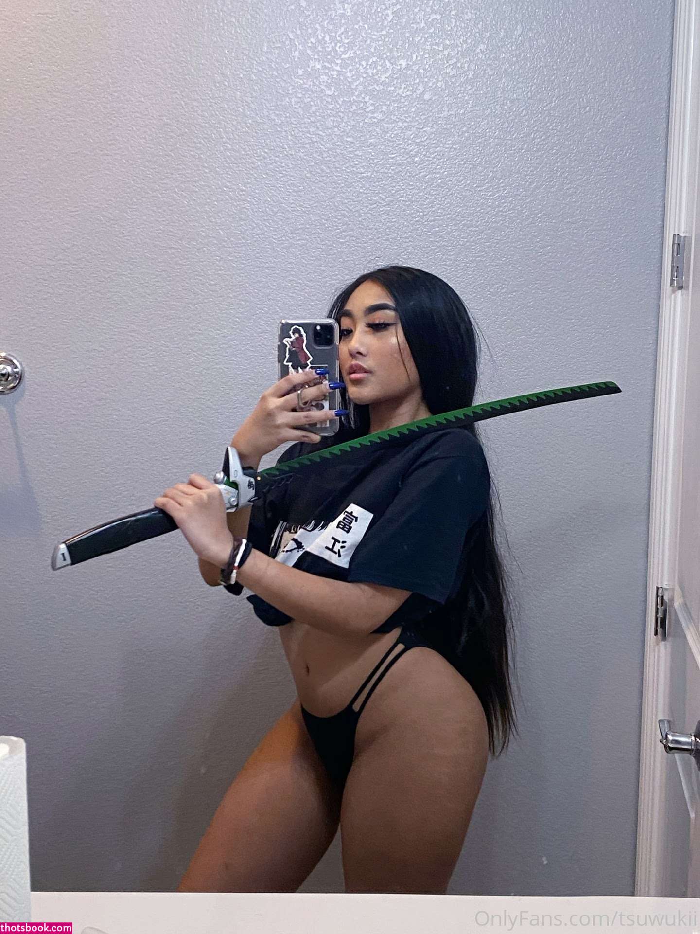 Tsuwukii Photo #1499665