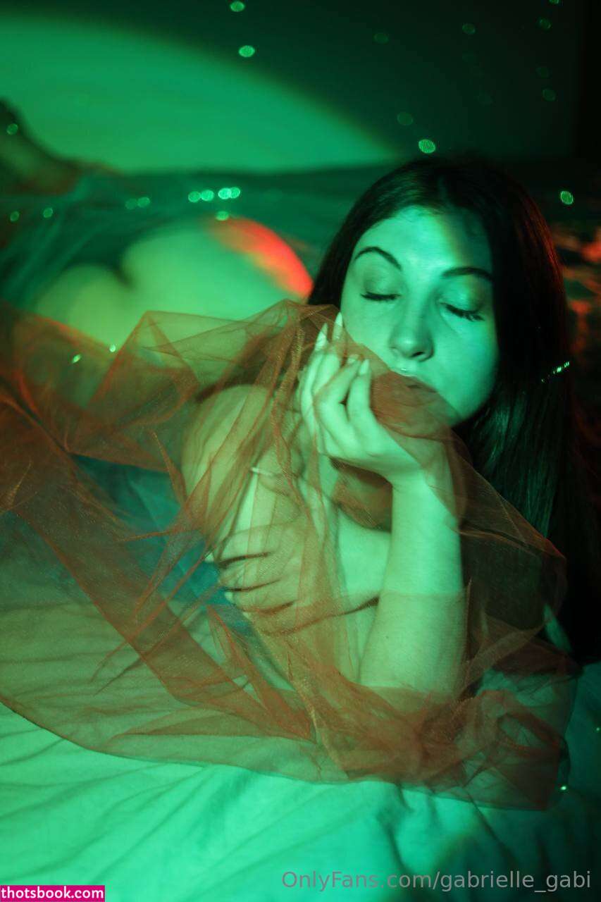 Gabrielle Taylor Photo #90