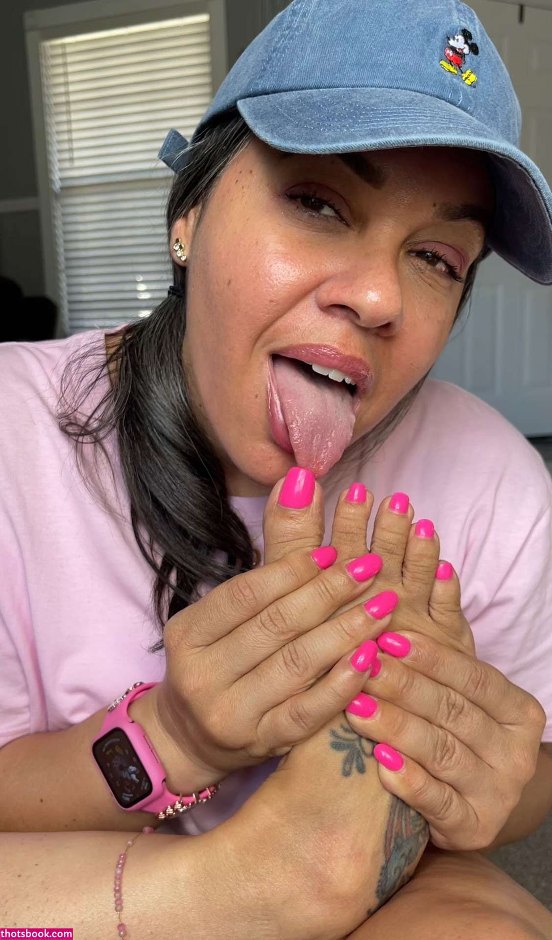 Deedeericanfeet Photo #34