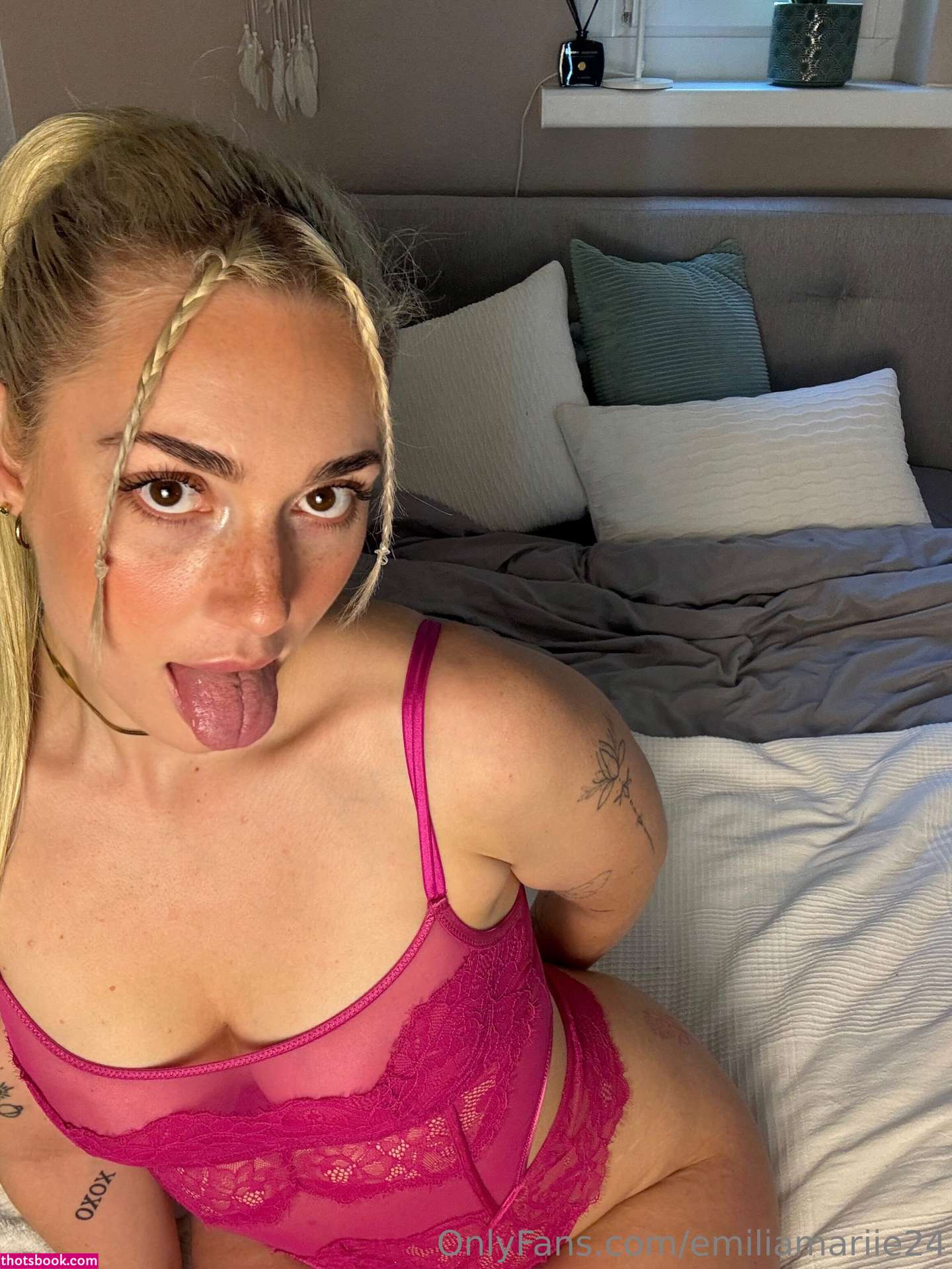 Emilia Marie Photo #29