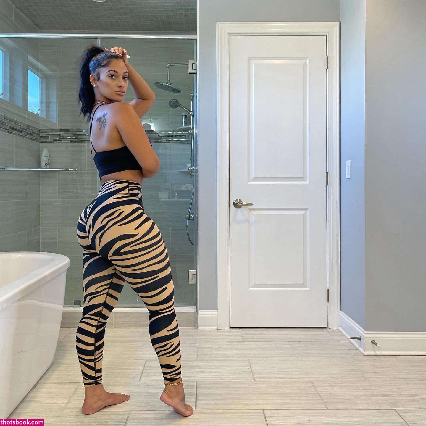 Lovelylesh Photo #32