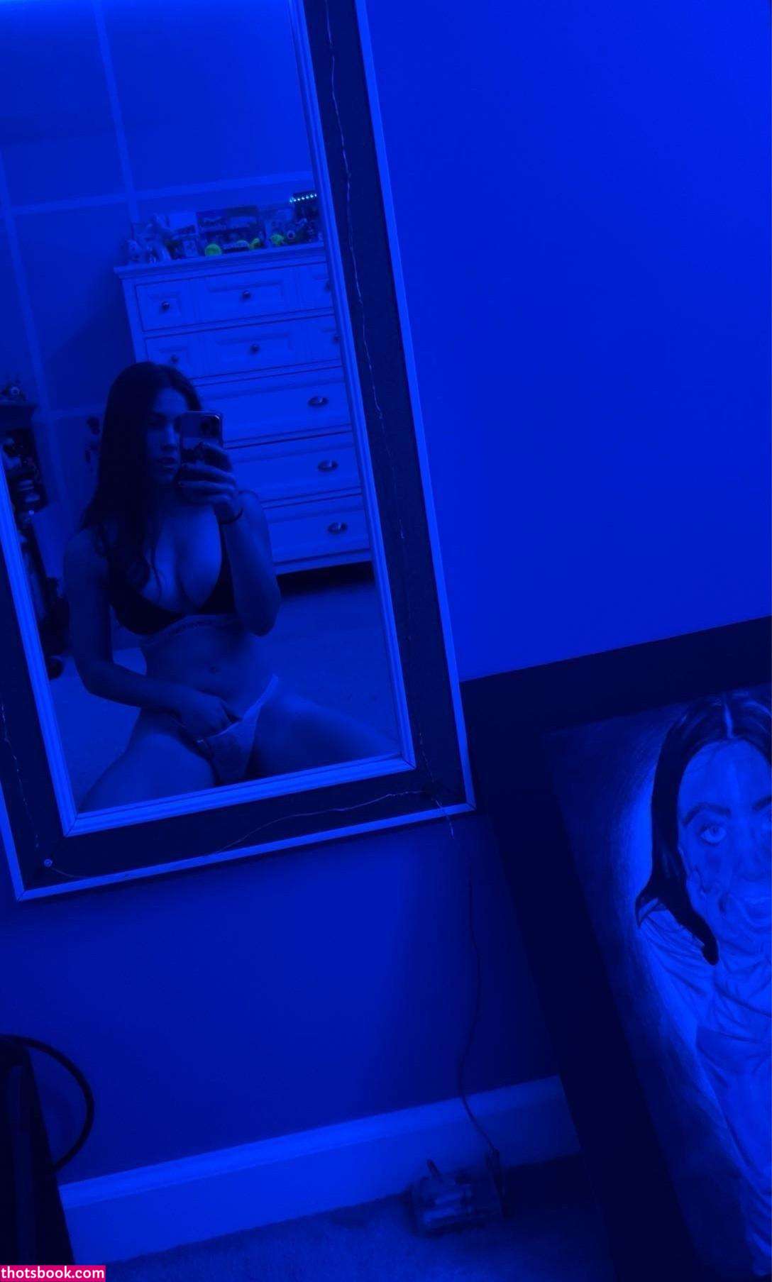 Melissaewen88 Photo #5