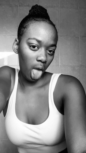 Naledinhlanhlalebyane Photo #23