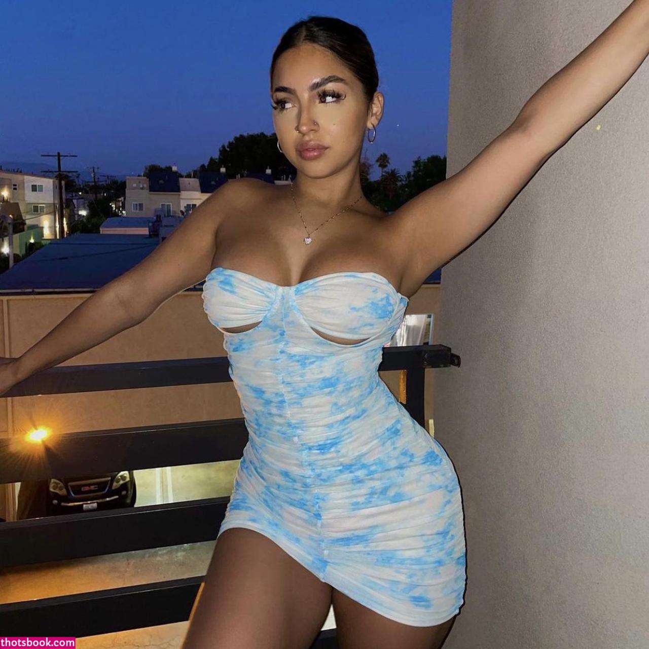 Cinddyrella Photo #15