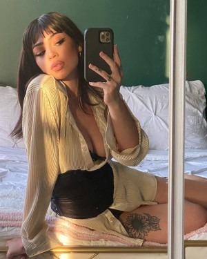 Almondmilkhunni Photo #16