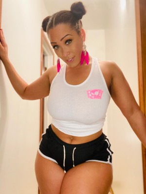 Kendra Kouture Photo #9