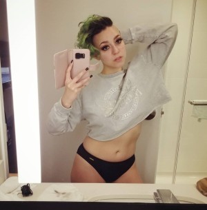 Sarah Rebel Photo #19