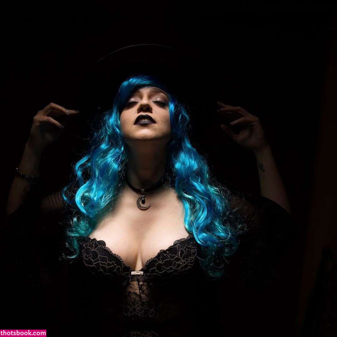 Sarah Rebel Photo #32