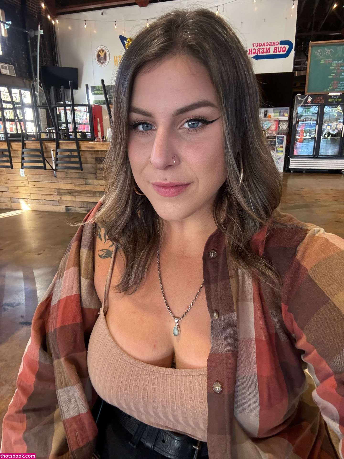 yungpaleface Photo #8