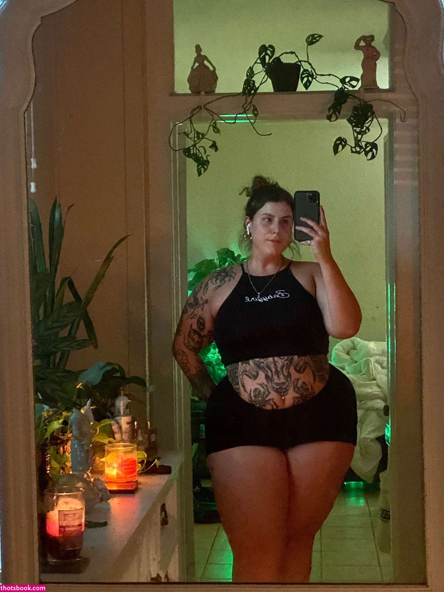 yungpaleface Photo #9