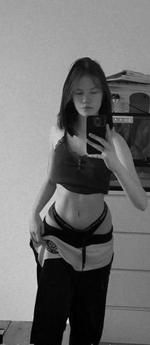 cuteeromana Photo #43