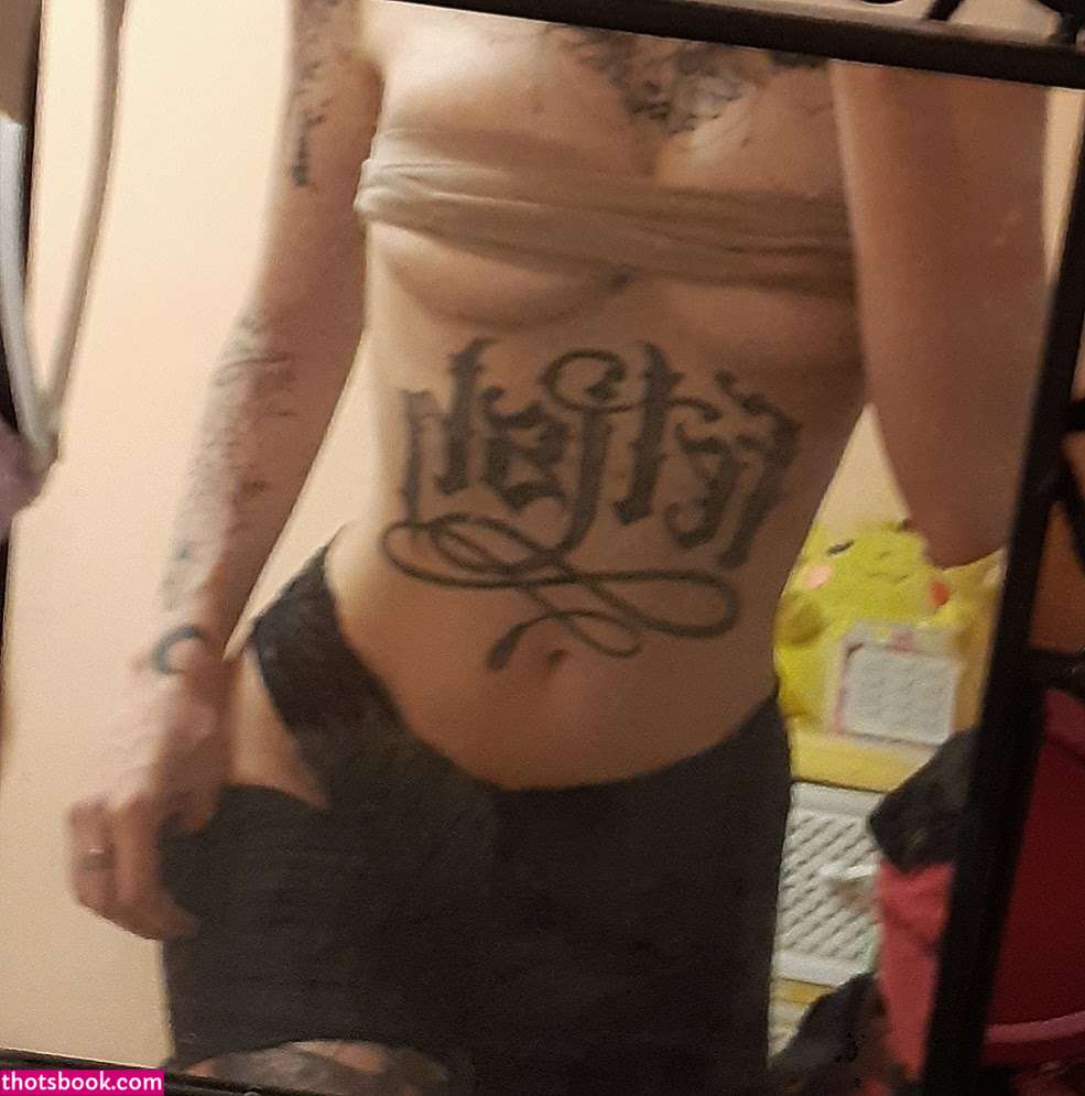 Little Lilith Photo #7