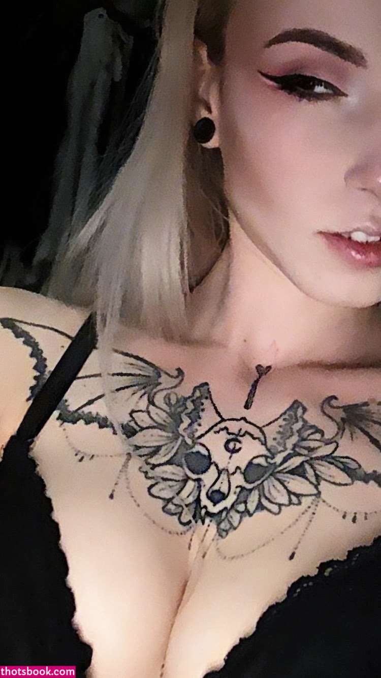 Little Lilith Photo #13