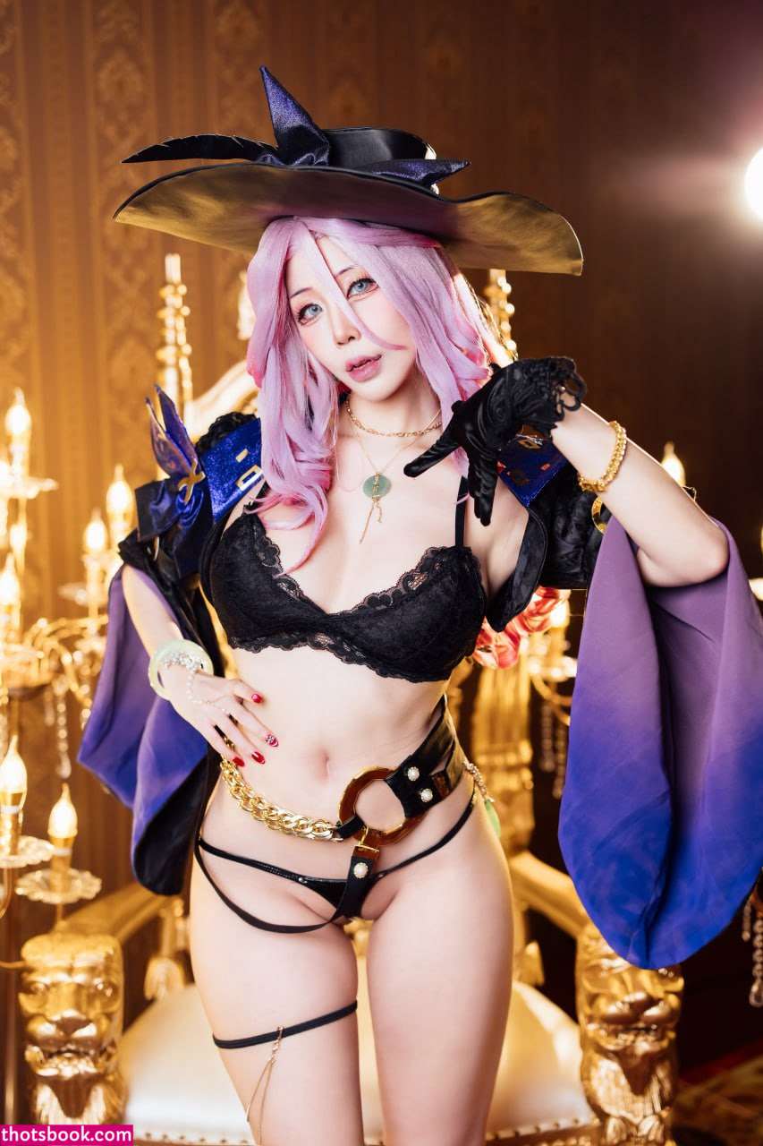 Kittyisfluffy Photo #19