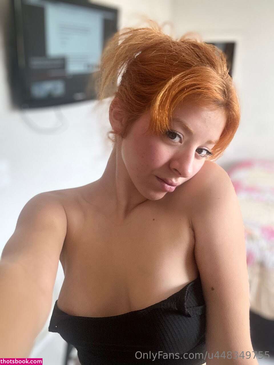 lilyxsanto Photo #6