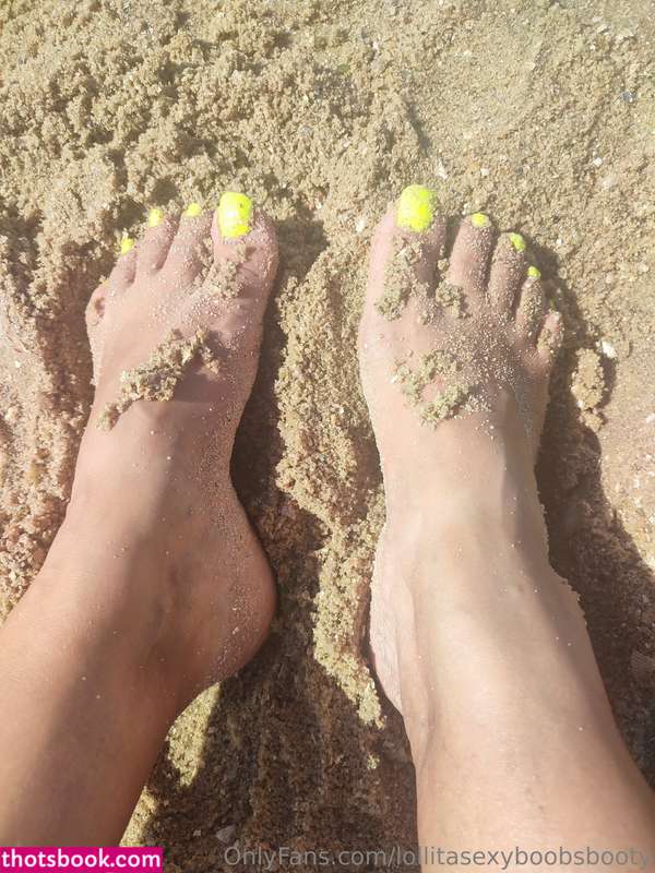 lollitasexyboobsbooty Photo #26