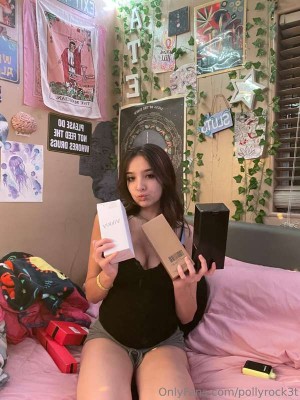 pollyrock3t Photo #6