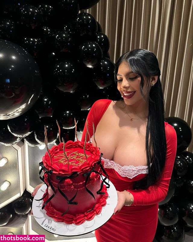 Rashel Fernandez Photo #24