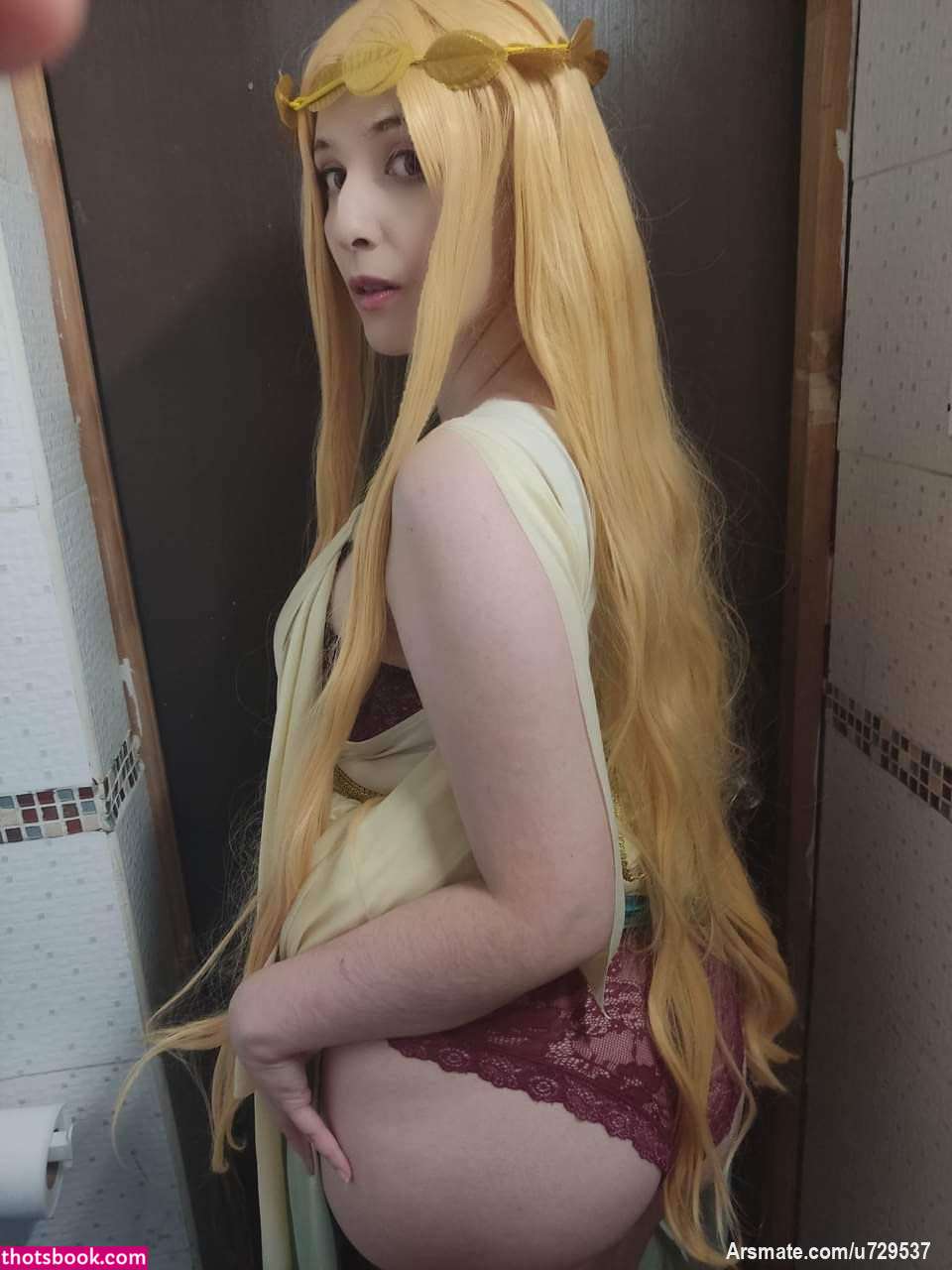 Yoshino Caprioli Photo #8