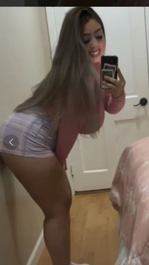 Brianna Hernandez Photo #12