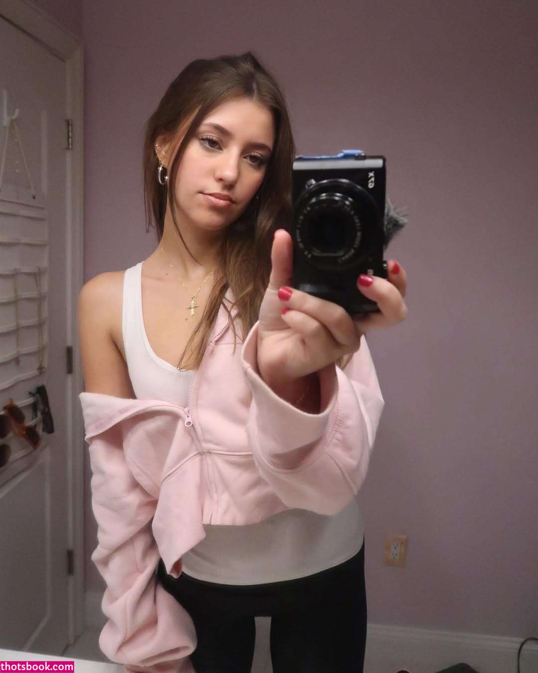 Jayla Alexandra Photo #15