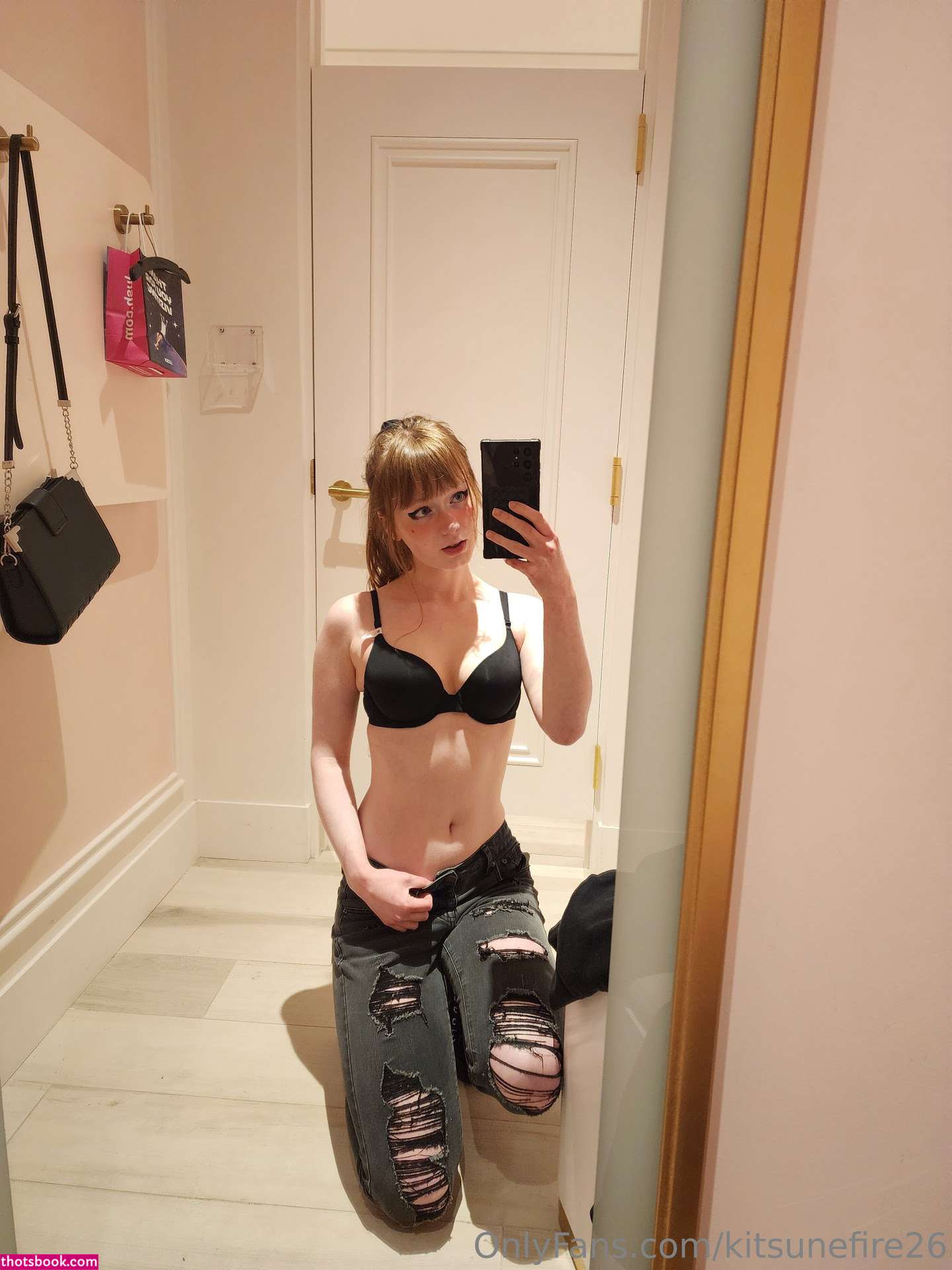 kitsuneelda Photo #3