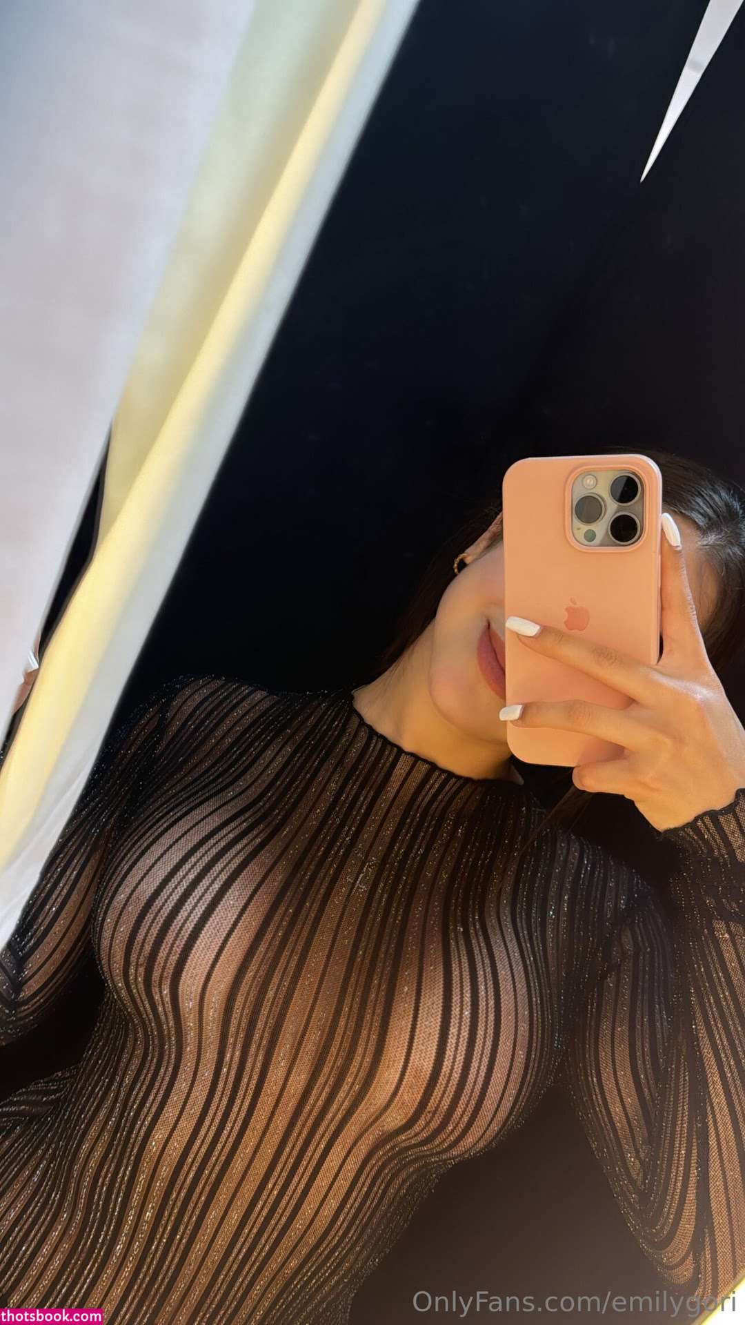 Emily Gori Photo #17