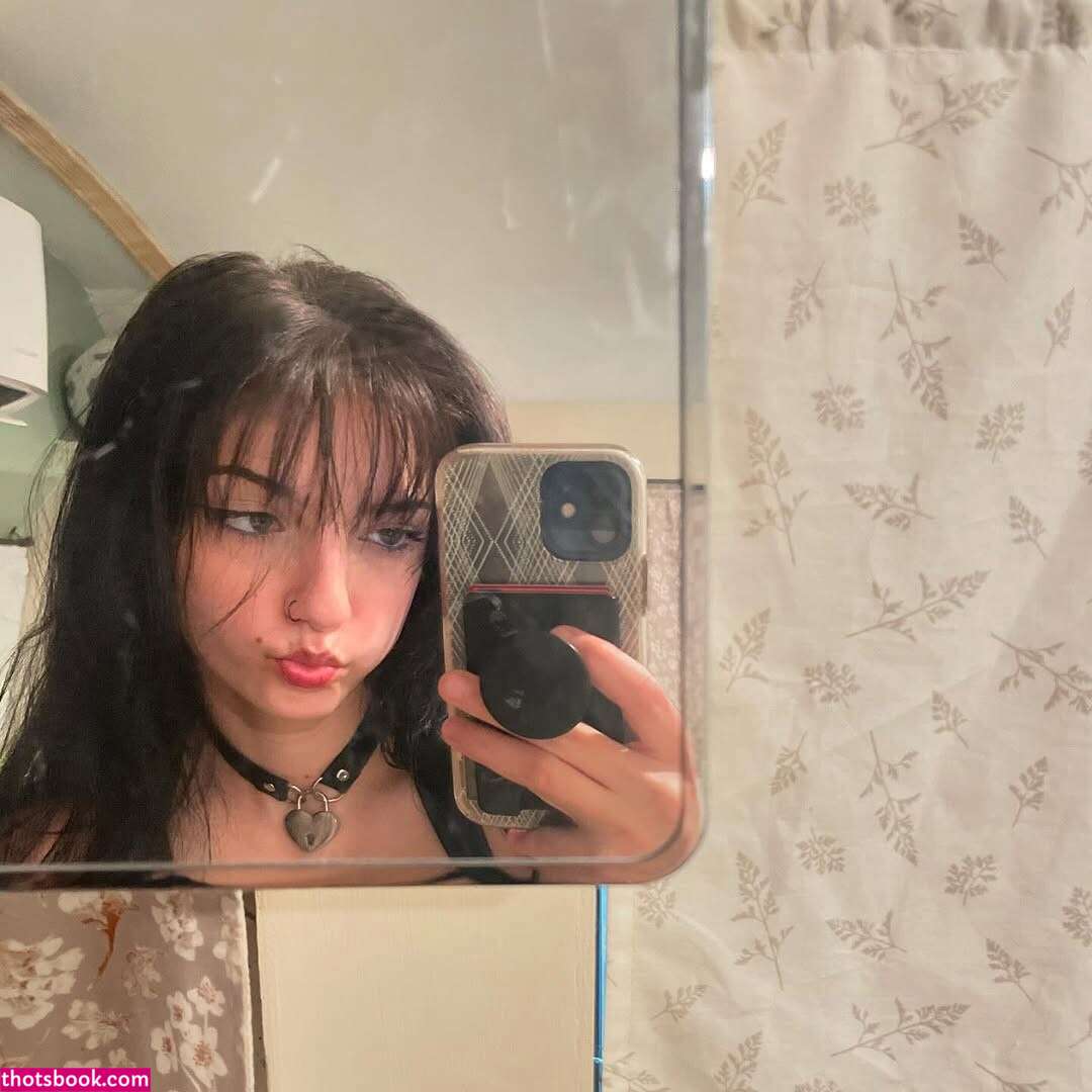 livygray Photo #22
