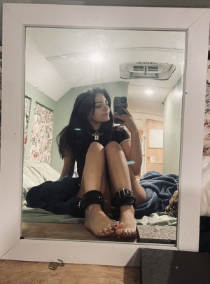 livygray Photo #17