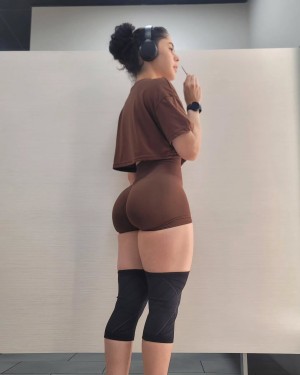 Maeh Fitt Photo #9