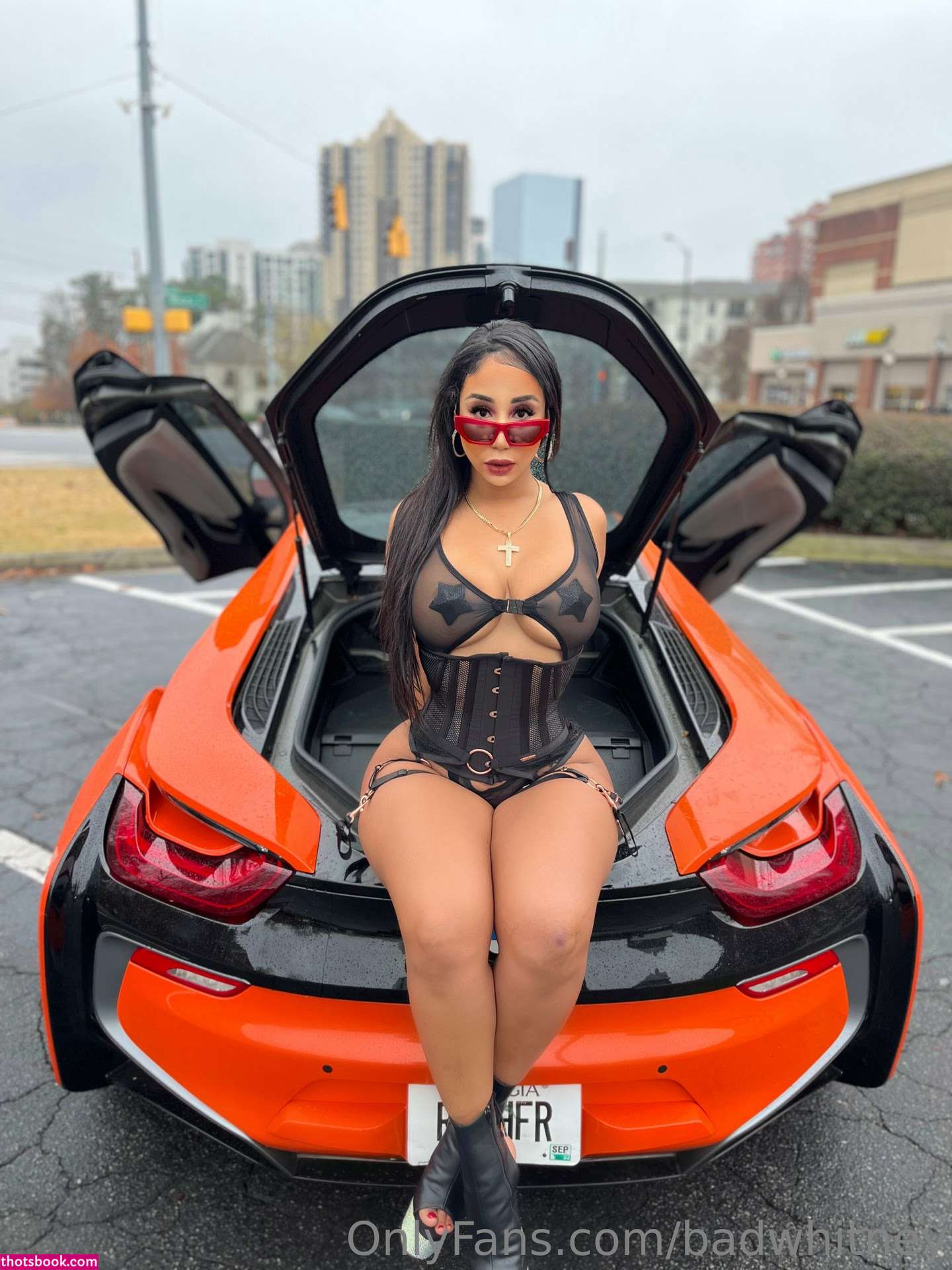 Bad Whitney Photo #38