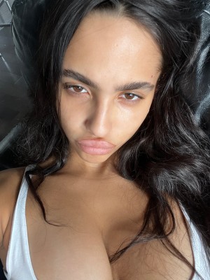 Brianna Anderson Photo #38