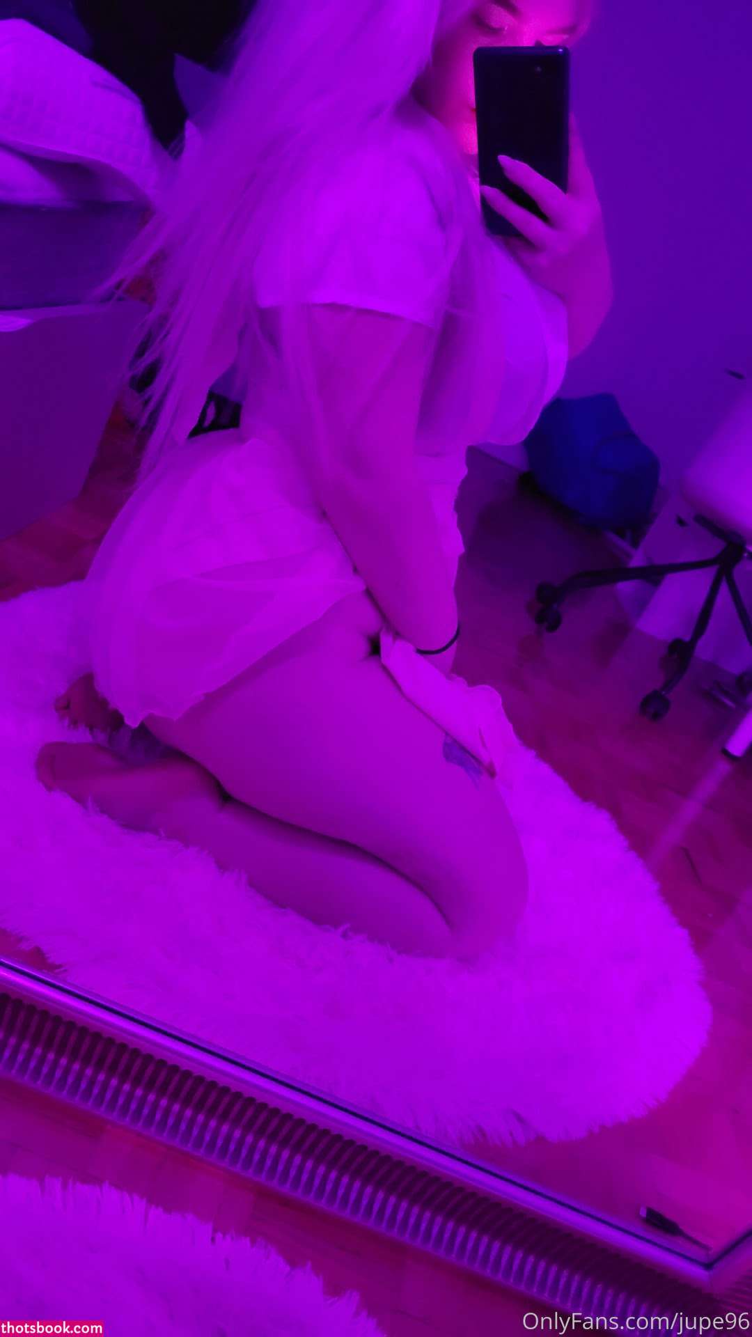 marsofearthh Photo #28