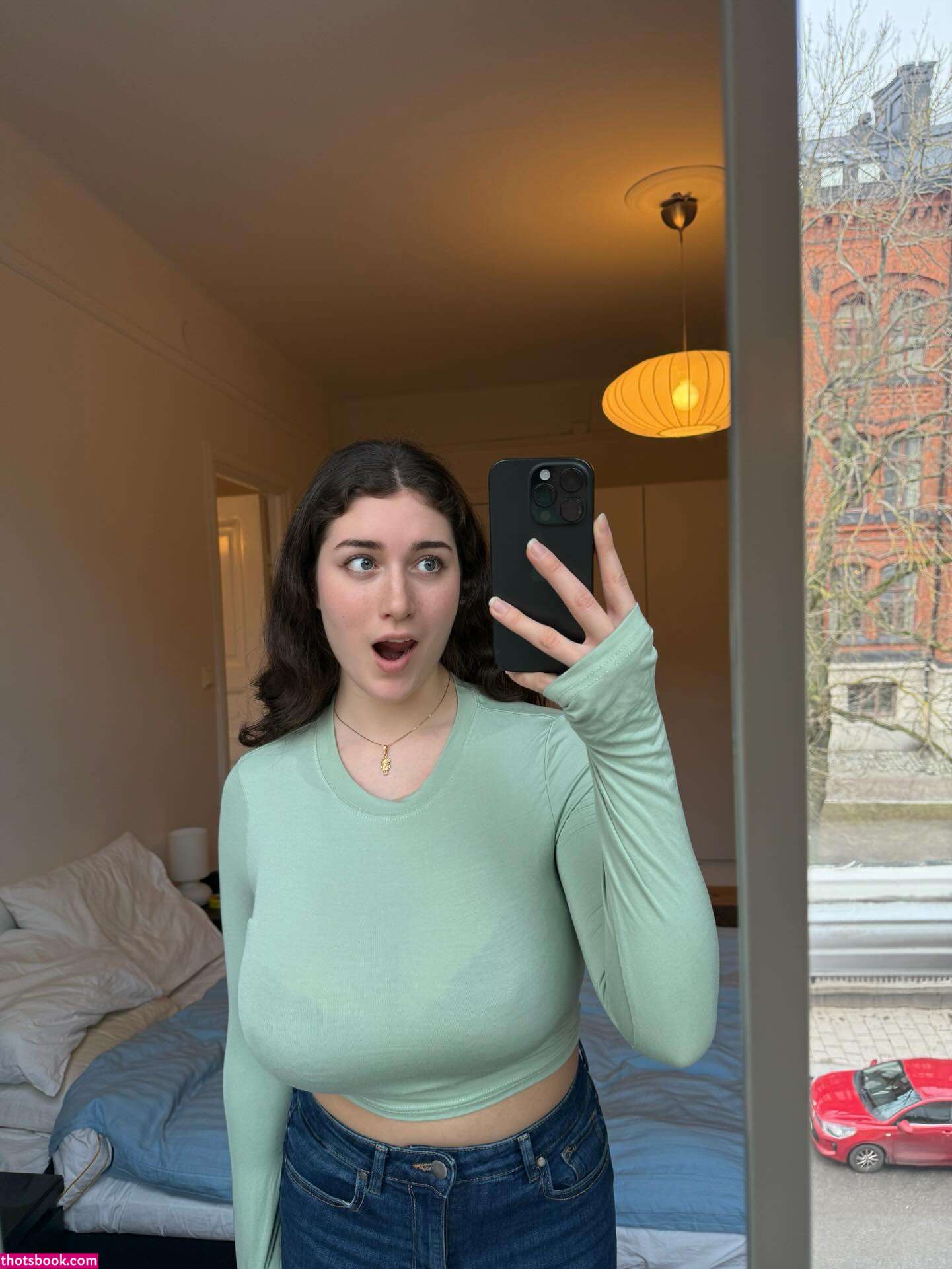 Daisywhitee Photo #30