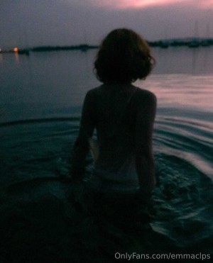 emmacalypsoo Photo #19